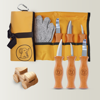 Schnitzset aus 3 Messern, Handschuhen und gelber Tasche